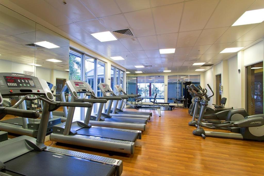 Deluxe Chevron Renaissance Apartment Gold Coast Ngoại thất bức ảnh