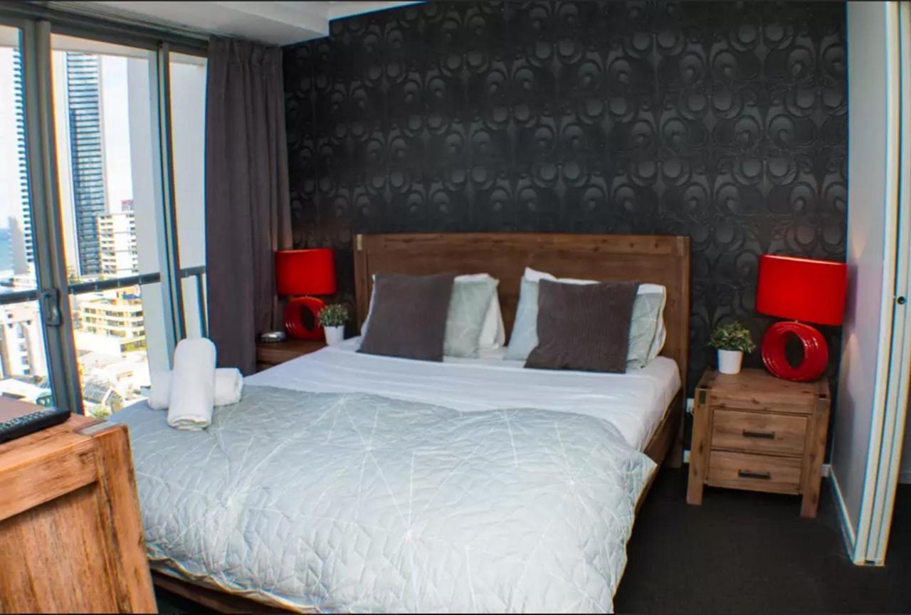 Deluxe Chevron Renaissance Apartment Gold Coast Ngoại thất bức ảnh